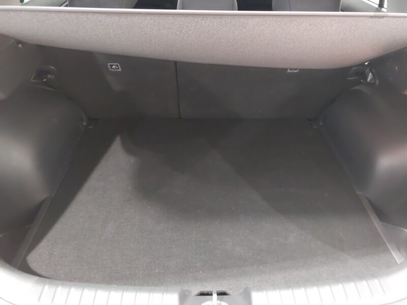 Used Kia Niro 2023 for sale - 77652100: Photo 8