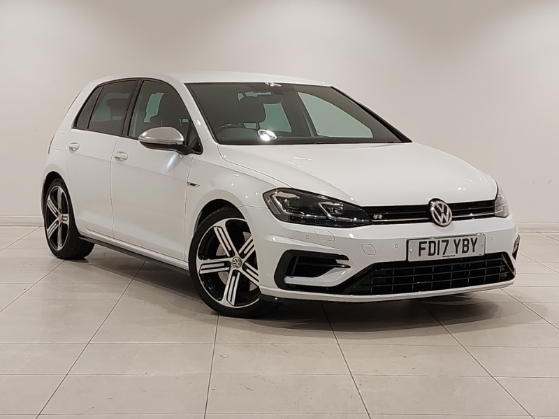 Used Volkswagen Golf 2017 for sale - 76108066: Photo 1