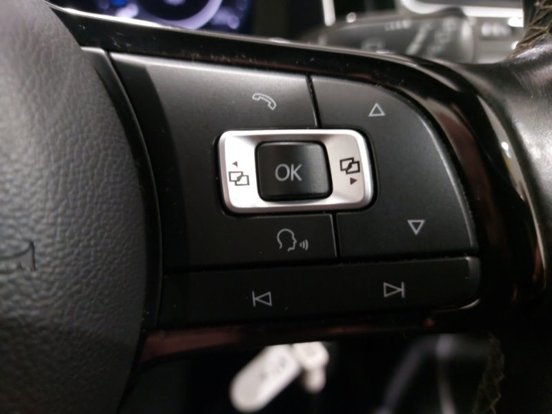 Used Volkswagen Golf 2017 for sale - 76108066: Photo 16