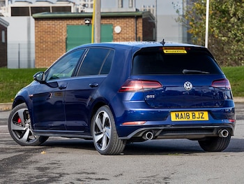 Used Volkswagen Golf 2018 for sale - 76947450: Photo