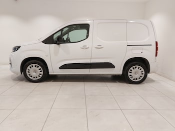 Used Vauxhall Combo 2024 for sale - 76983272: Photo