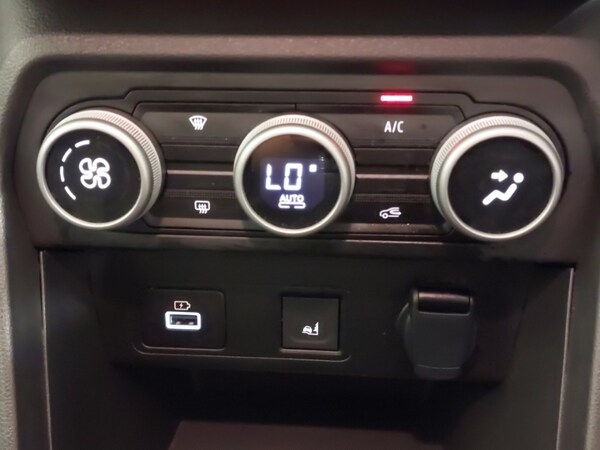 Used Dacia Sandero Stepway 2024 for sale - 74660692: Photo 13