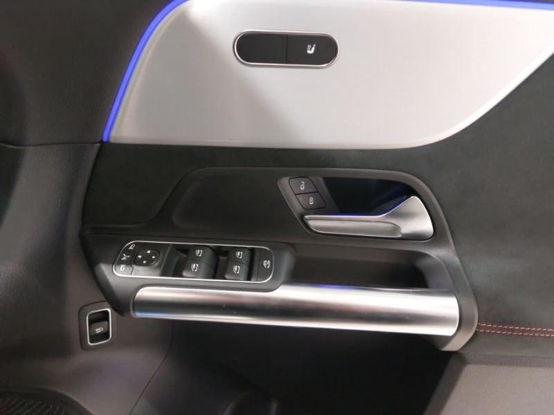 Used Mercedes-Benz EQA 2023 for sale - 76393313: Photo 19