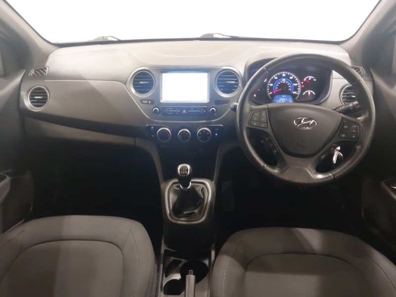 Used Hyundai i10 2019 for sale - 76959255: Photo 2