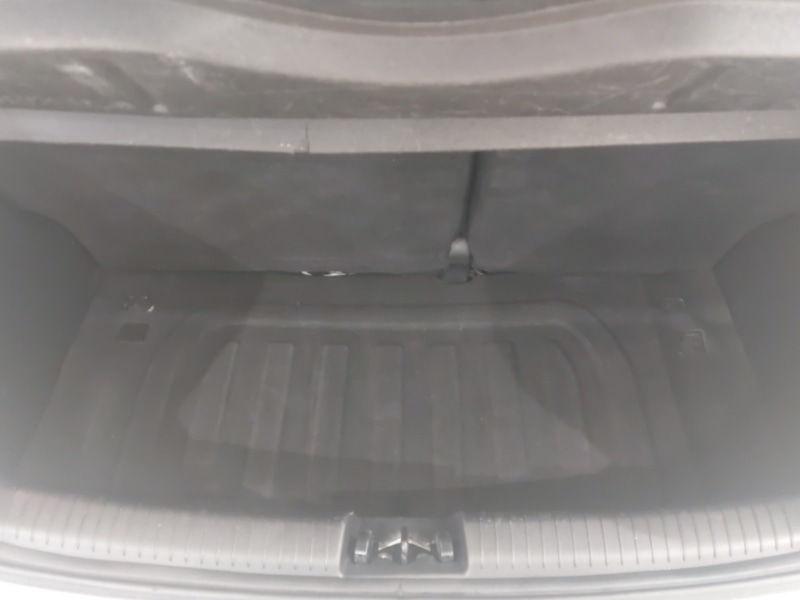 Used Hyundai i10 2019 for sale - 76959255: Photo 8