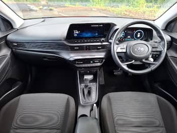 Used Hyundai i20 2023 for sale - 79684023: Photo