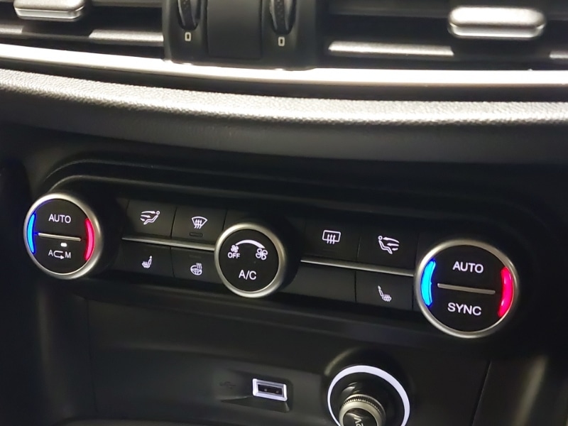 Used Alfa Romeo Stelvio 2019 for sale - 78094092: Photo 12