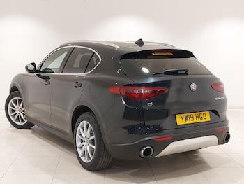 Used Alfa Romeo Stelvio 2019 for sale - 78094092: Photo