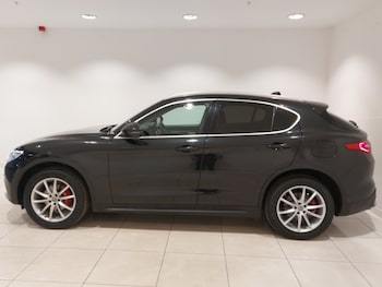 Used Alfa Romeo Stelvio 2019 for sale - 78094092: Photo