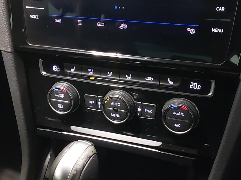 Used Volkswagen Golf 2020 for sale - 77721945: Photo 12