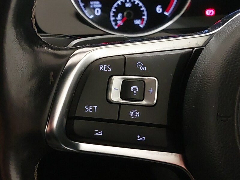 Used Volkswagen Golf 2020 for sale - 77721945: Photo 15