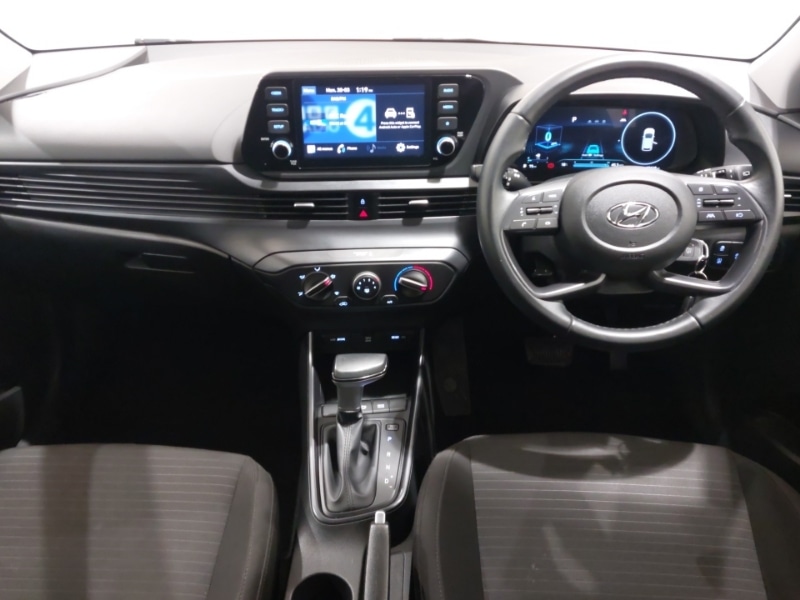 Used Hyundai i20 2023 for sale - 78066167: Photo 2