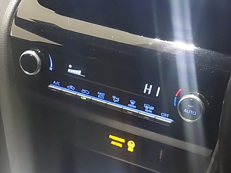 Used Toyota Yaris Cross 2022 for sale - 76699930: Photo 14