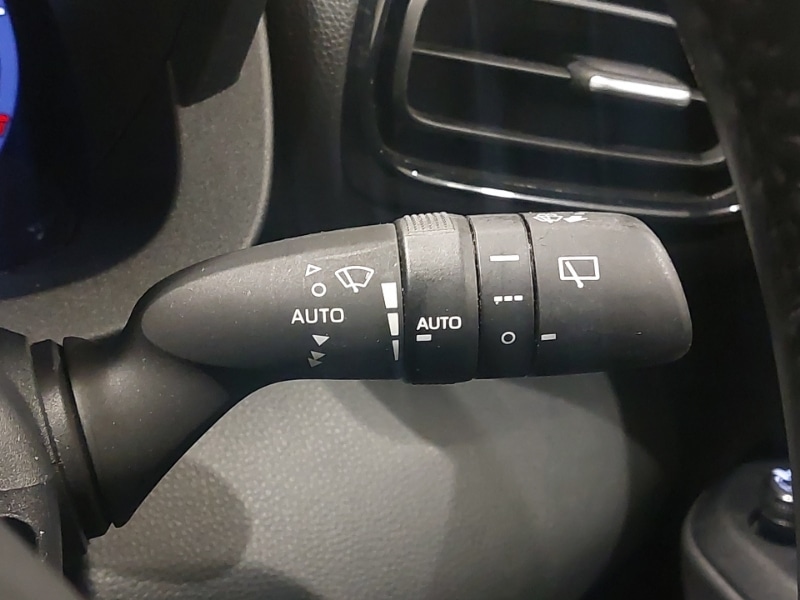 Used Toyota Yaris Cross 2022 for sale - 76699930: Photo 18