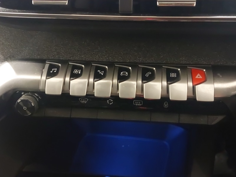 Used Peugeot 3008 2019 for sale - 76614032: Photo 13