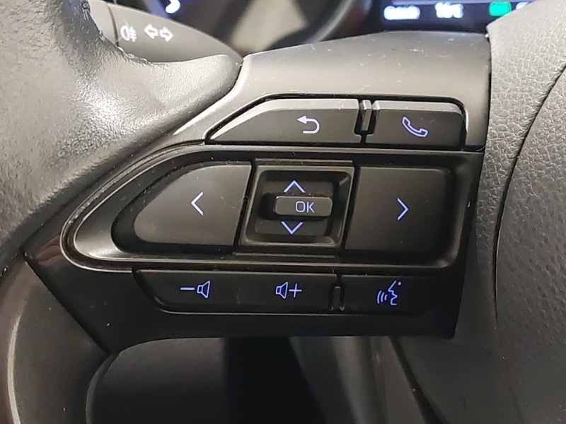 Used Toyota Yaris Cross 2022 for sale - 77232754: Photo 16