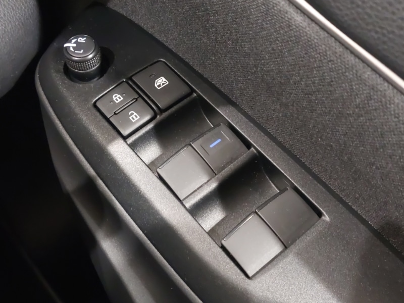 Used Toyota Yaris Cross 2022 for sale - 77232754: Photo 19