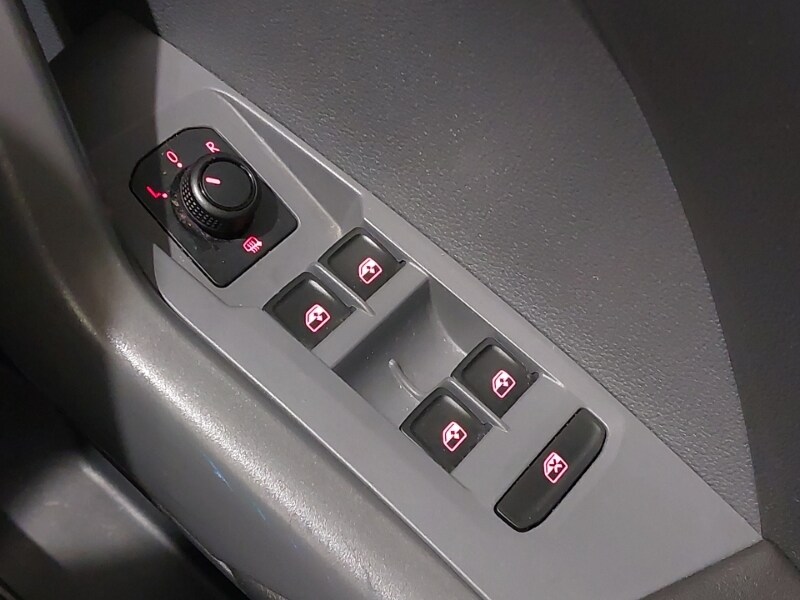 Used Volkswagen T-Cross 2019 for sale - 76860718: Photo 19