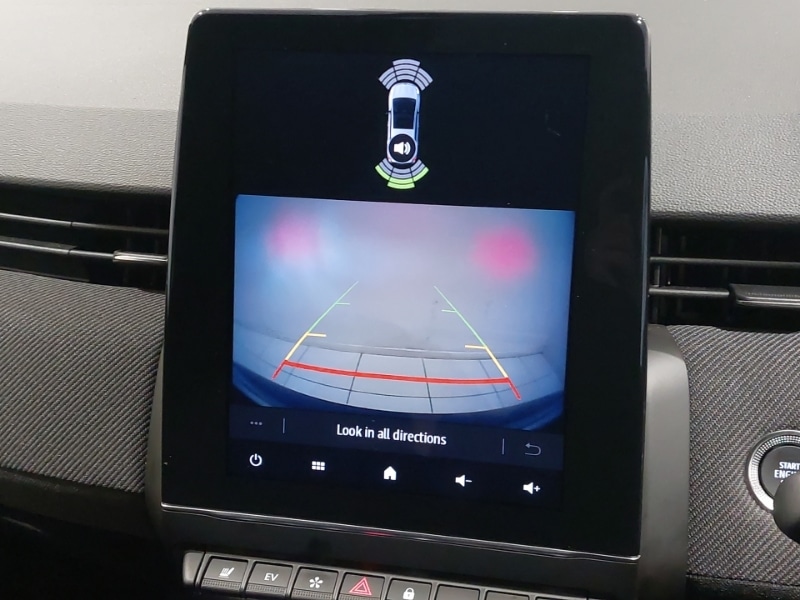 Used Renault Clio 2023 for sale - 76816025: Photo 11