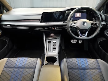 Used Volkswagen Golf 2022 for sale - 77933063: Photo