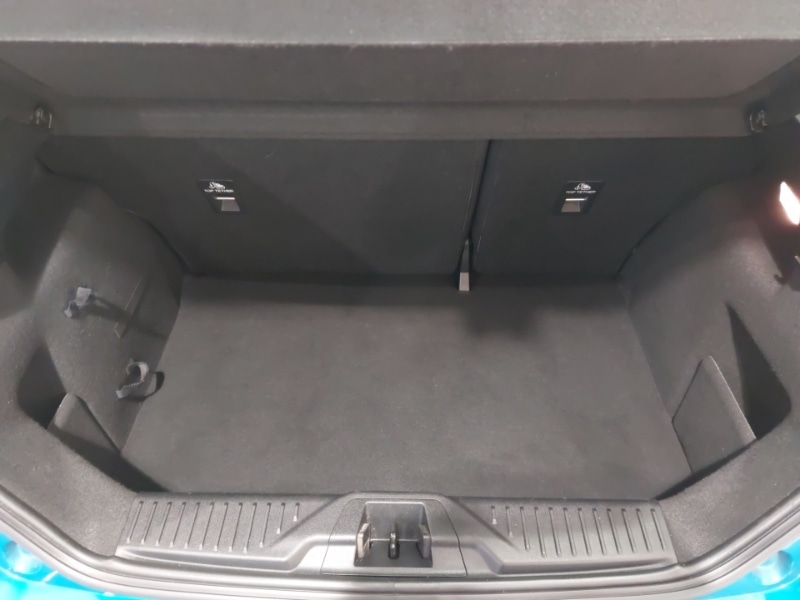 Used Ford Fiesta 2017 for sale - 76403711: Photo 8