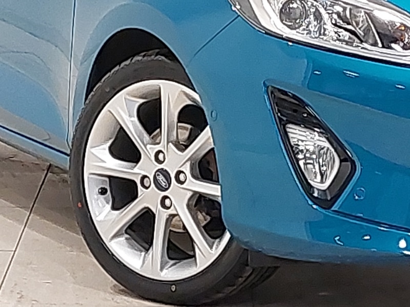 Used Ford Fiesta 2017 for sale - 76403711: Photo 9