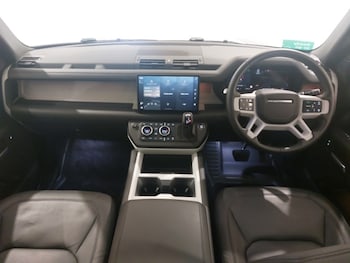 Used Land Rover Defender 2025 for sale - 78617366: Photo