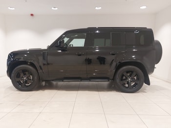 Used Land Rover Defender 2025 for sale - 78617366: Photo