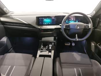 Used Vauxhall Astra 2023 for sale - 79570021: Photo