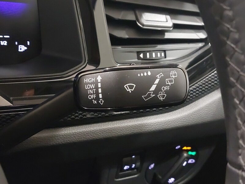 Used Volkswagen Polo 2024 for sale - 77197711: Photo 18