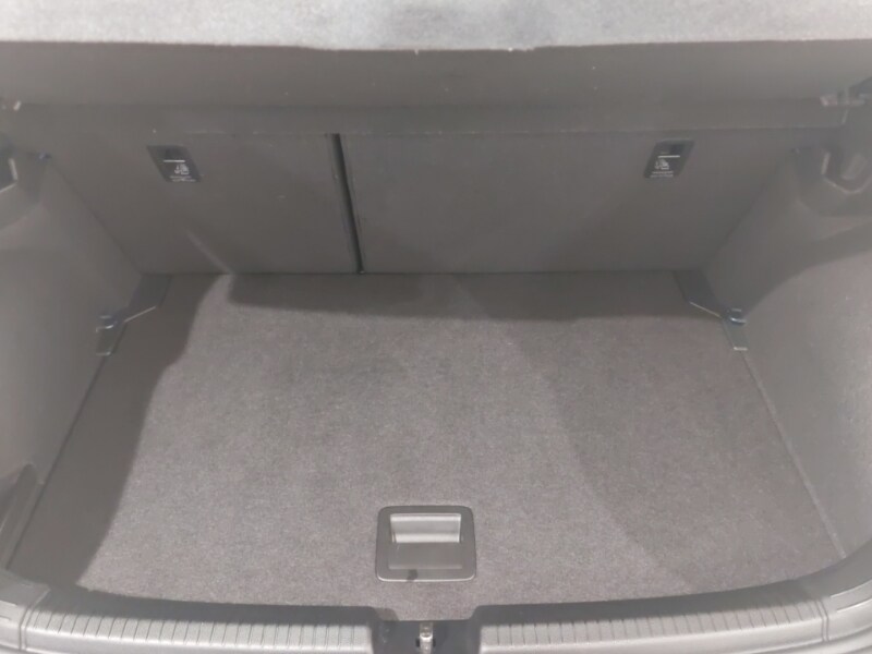 Used Volkswagen Polo 2024 for sale - 77197711: Photo 8