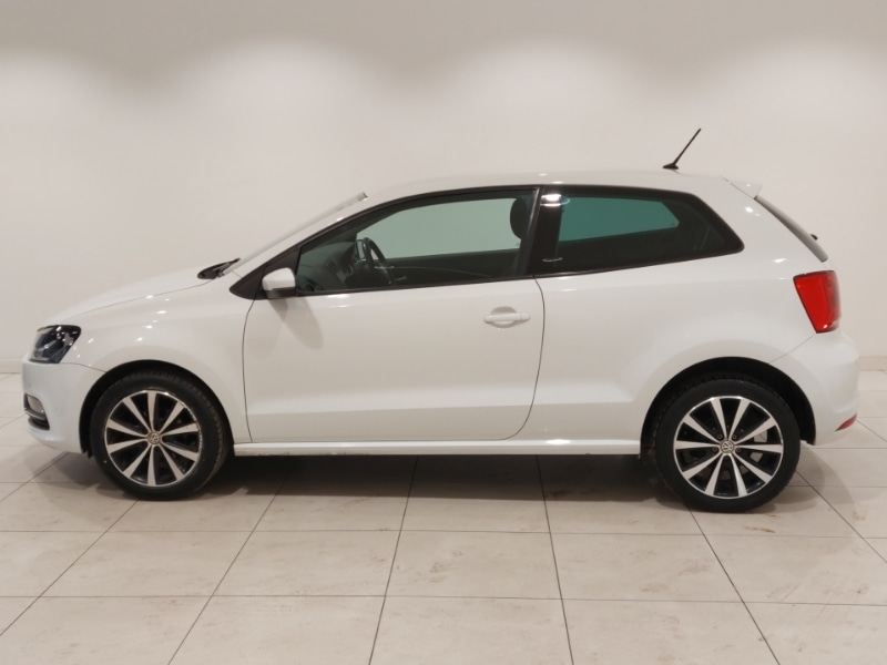 Used Volkswagen Polo 2016 for sale - 77197729: Photo 4