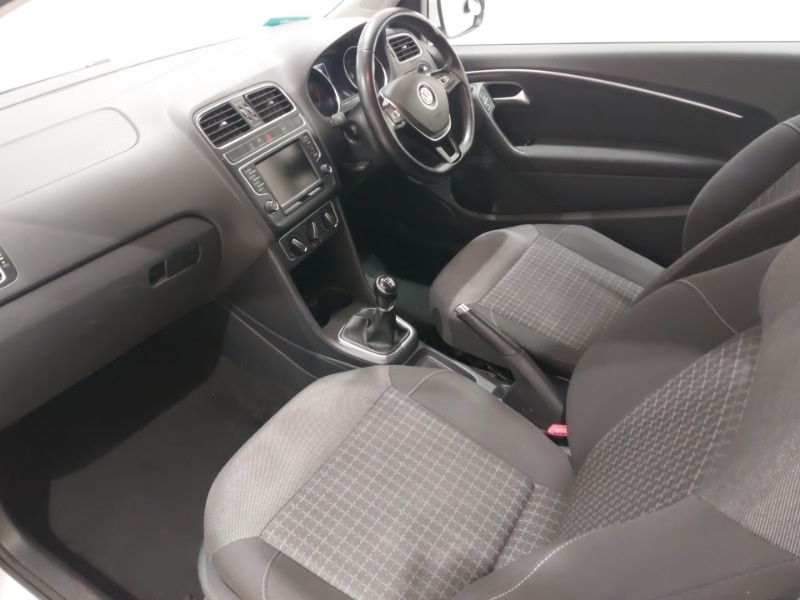Used Volkswagen Polo 2016 for sale - 77197729: Photo 5
