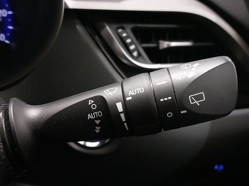 Used Toyota C-HR 2021 for sale - 77822811: Photo 18