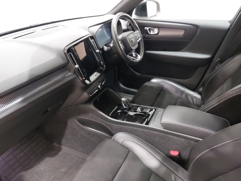 Used Volvo XC40 2021 for sale - 76397397: Photo 5