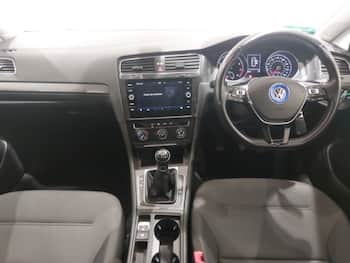 Used Volkswagen Golf 2018 for sale - 79615271: Photo
