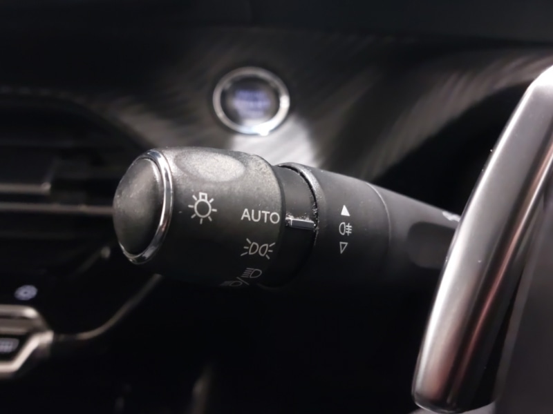 Used Peugeot 208 2020 for sale - 76492934: Photo 18