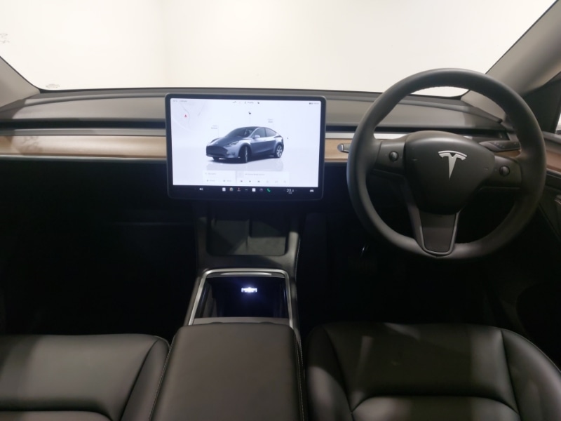 Used Tesla Model Y 2024 for sale - 76507084: Photo 2