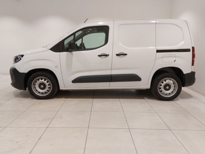 Used Vauxhall Combo 2024 for sale - 77366559: Photo 4