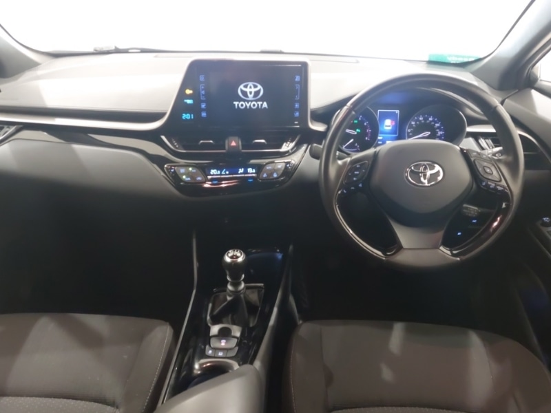 Used Toyota C-HR 2019 for sale - 77818369: Photo 2