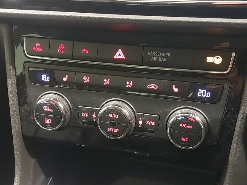 Used SEAT Leon 2019 for sale - 77393019: Photo 12