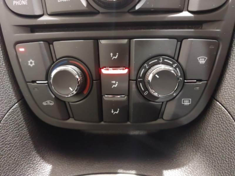 Used Vauxhall Meriva 2014 for sale - 76498359: Photo 13