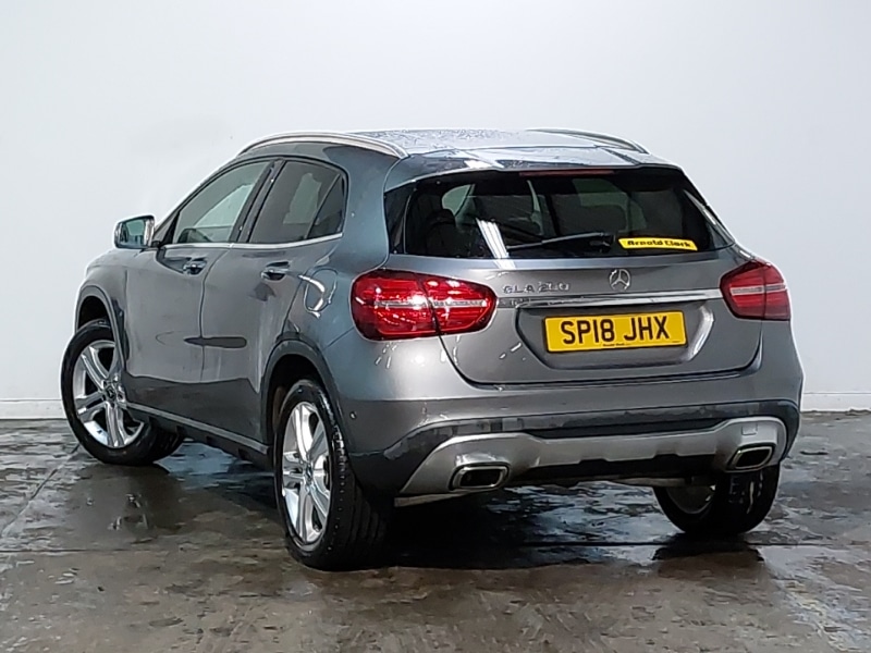 Used Mercedes-Benz GLA 2018 for sale - 76552775: Photo 3