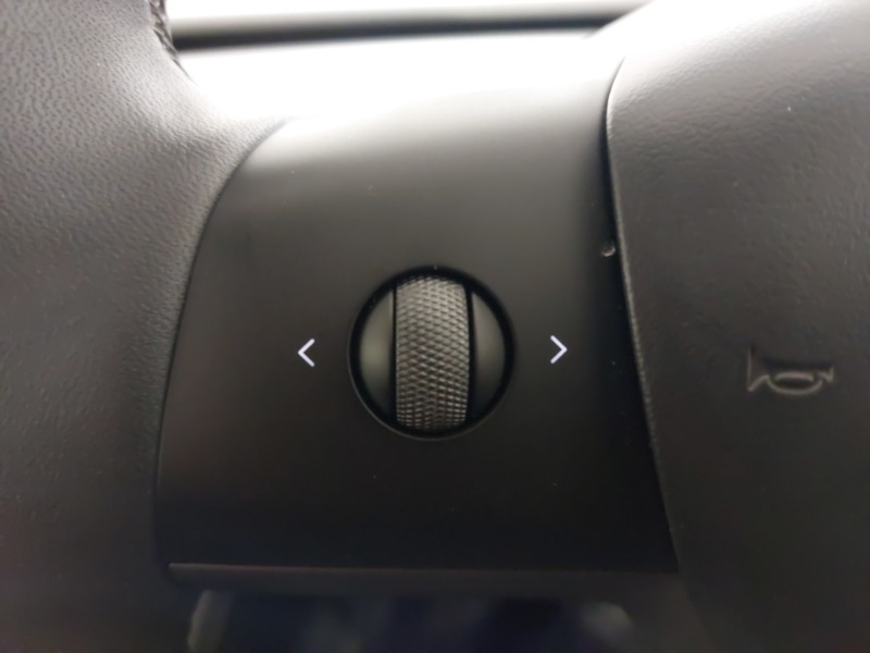 Used Tesla Model Y 2024 for sale - 76533489: Photo 16