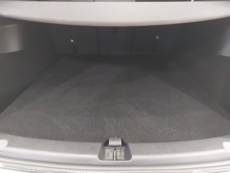 Used Tesla Model Y 2024 for sale - 76533489: Photo 8