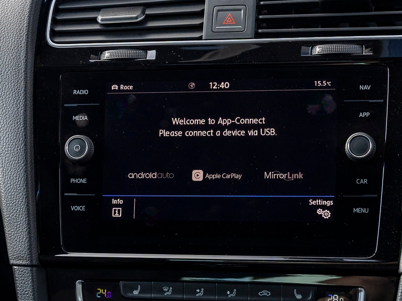 Used Volkswagen Golf 2017 for sale - 77058077: Photo 18