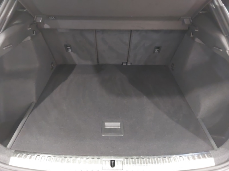 Used Audi Q3 2021 for sale - 76456136: Photo 8