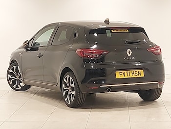 Used Renault Clio 2021 for sale - 75332784: Photo