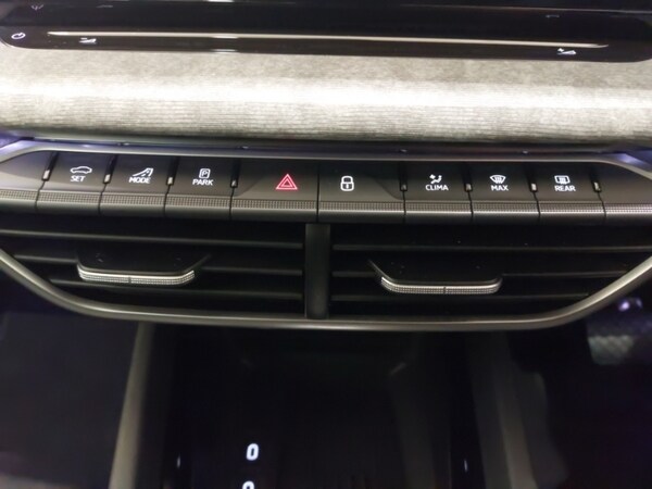Used Skoda Octavia 2024 for sale - 74335283: Photo 13