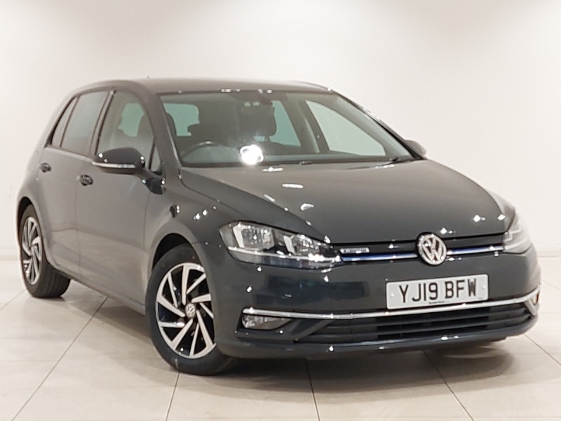 Used Volkswagen Golf 2019 for sale - 76354862: Photo 1